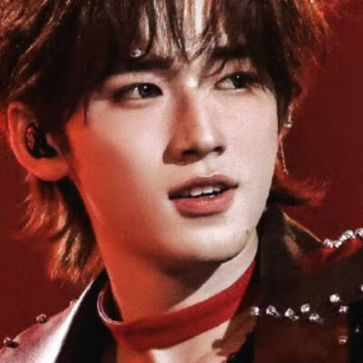 天上太阳已红扑扑