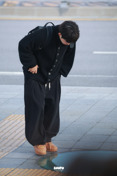 崔胜澈 251121 仁川出发