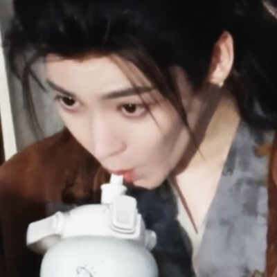 观水长老男扮女装红衣金环究竟何时来