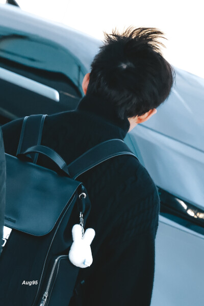 崔胜澈 251121 仁川出发