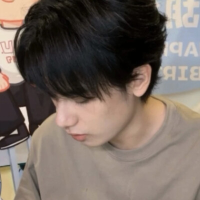 欢迎大家多多支持老妈新剧《即刻上场》！