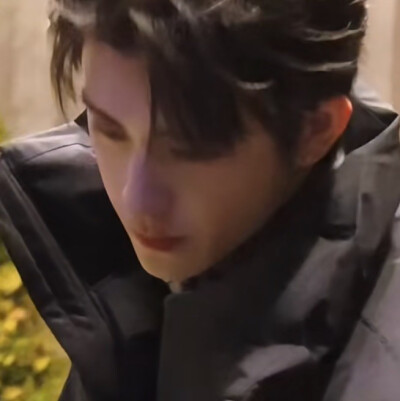 陪着你演啼笑姻缘