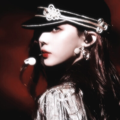 知我者希，则我者贵
Khione_0101