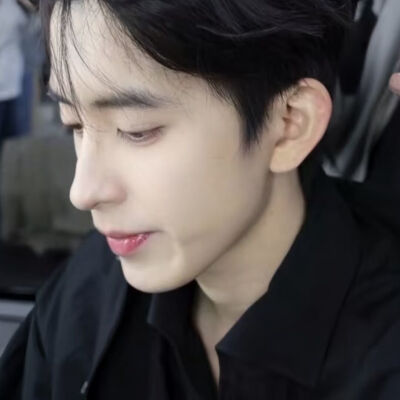 迷人如爱沉默在深秋