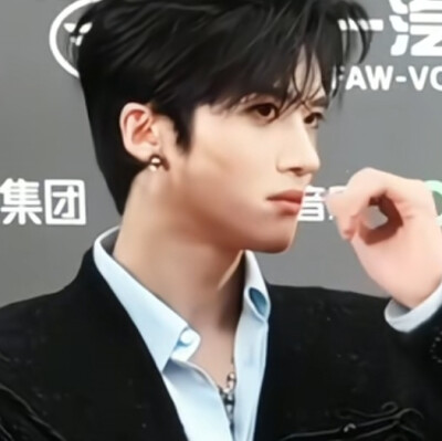 这个美颜怎么开？？