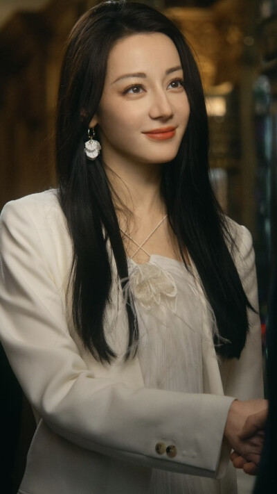 枭起青壤 迪丽热巴聂九罗