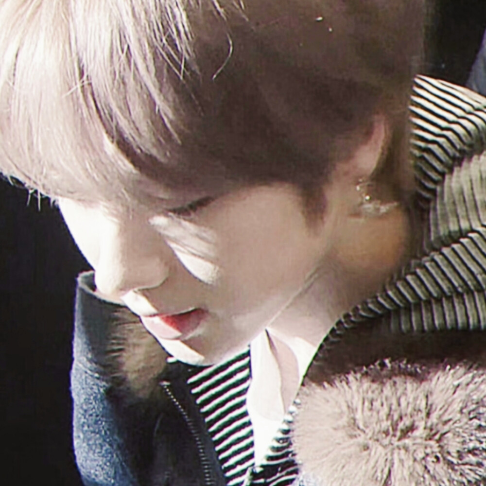 虽然很糊，但是上头蛮好看的