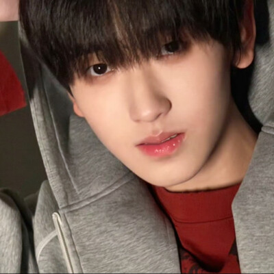 十二月对我哥好一点