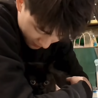 第一次牵你的我