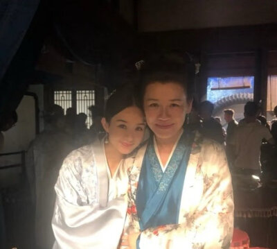 知否知否应是绿肥红瘦 