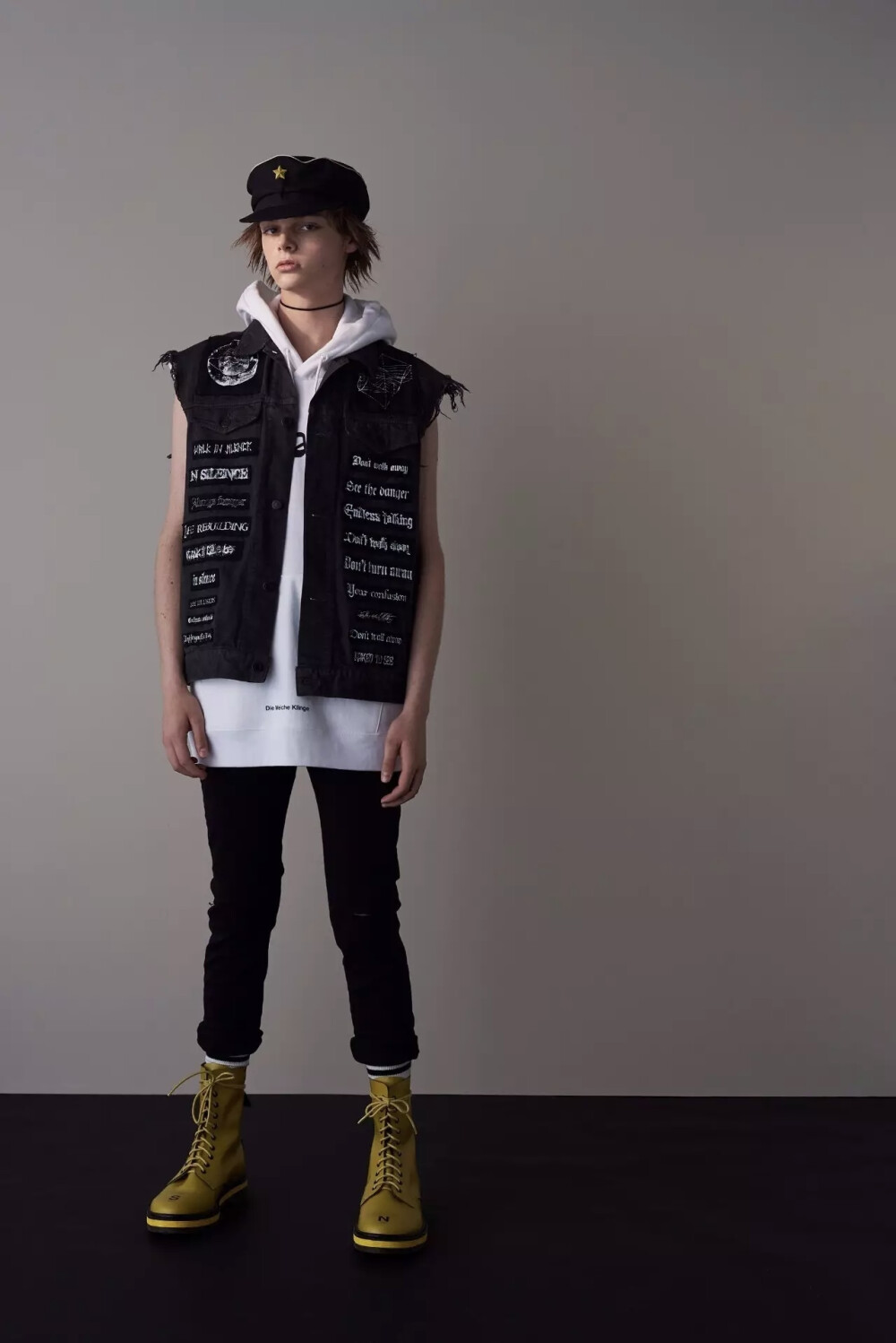 古灵精怪的青少年——UNDERCOVER 2018春季系列