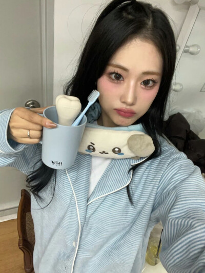 ichillin joonie朴俊熙