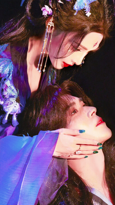 暗河传 怜慕cp
唐怜月 x 慕雨墨
章时安 x 彭小苒