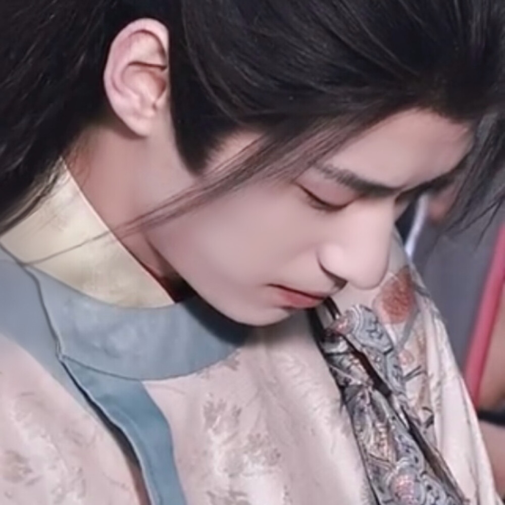 但愿是夜深同看千岩雪的情谊