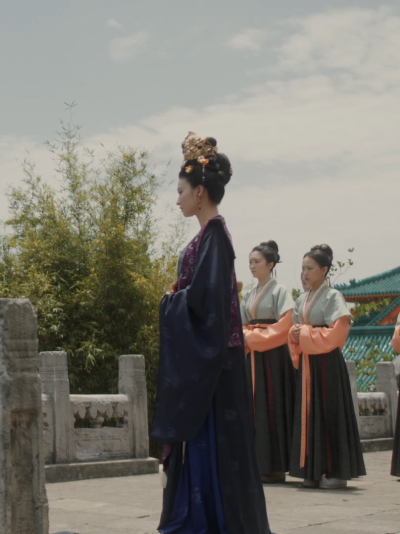 清平乐服装 张妼晗