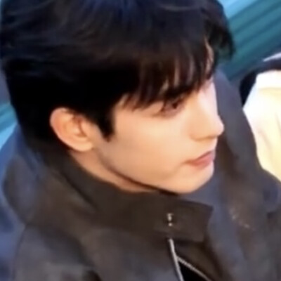 让我为你写一部恐怖小说