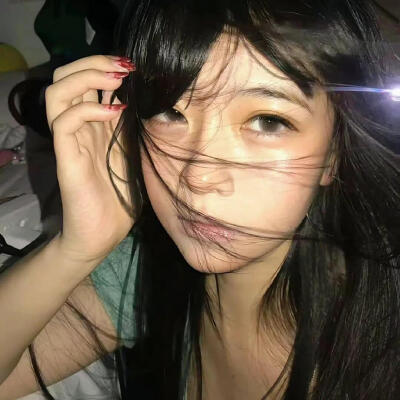 dt真夜中莉莉娜