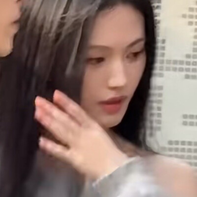 那年长亭你的背影亮了