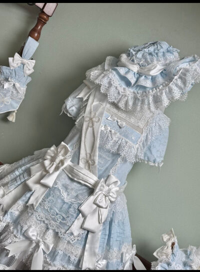 就是这个蓝白，真嘟好好看哇，一眼就爱上了好嘛，快点给我上
#lo#lo安利#lolita安利