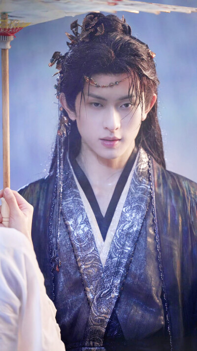 长明灯之烬玉案 钟楚斯