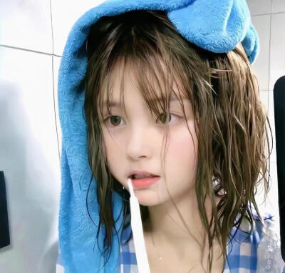 dt真夜中莉莉娜