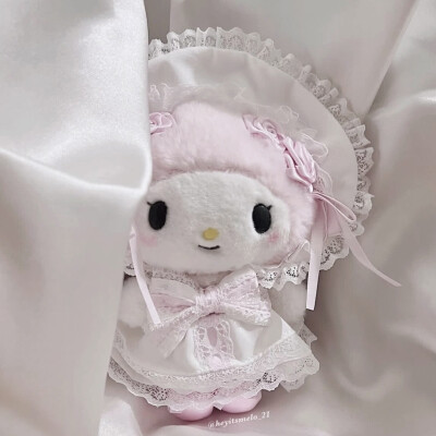 ෆ˃̶͈̑.˂̶͈̑ෆ