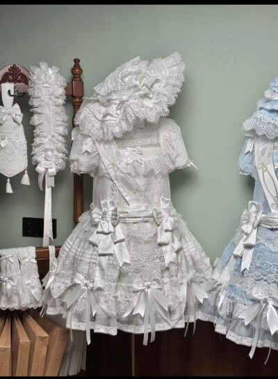 就是这个蓝白，真嘟好好看哇，一眼就爱上了好嘛，快点给我上
#lo#lo安利#lolita安利