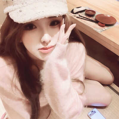 幸福是个陷阱 你发出伤人话的嘴 也曾亲吻过我的眼泪