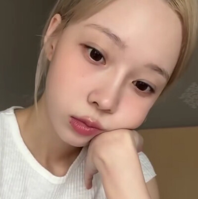 水煮白汤圆一戳即破