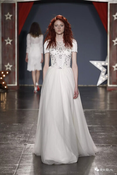 Jenny Packham 2018春季婚纱系列