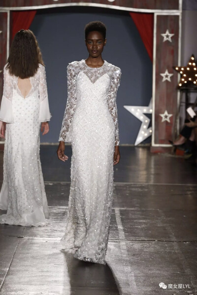 Jenny Packham 2018春季婚纱系列