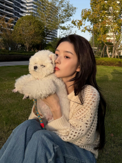 BY爱喝可乐的古娜小姐 中国 王玉雯