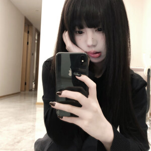 Live in a strawnerry world