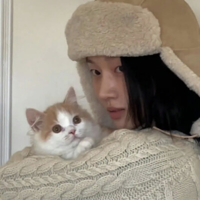 ꒰(⌯˃̶̥̆д˂̶̥̥̥̆ ू)꒱