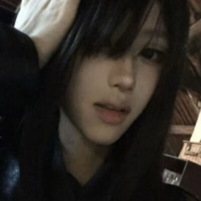 以前我认为那句话很重要，因为我觉得有些话说出来，就是一生一世