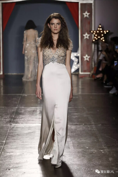 Jenny Packham 2018春季婚纱系列