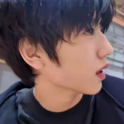 如果忽远忽近的洒脱