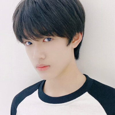 可以随意调色，收藏拿图