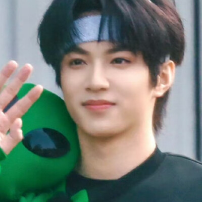 你哭着对我说 童话里都是骗人的