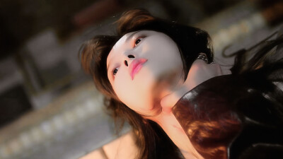 《亲爱的X》白雅珍（金裕贞饰）