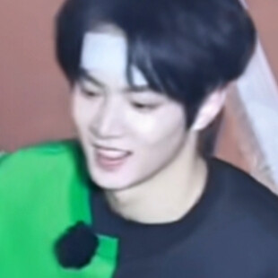 你哭着对我说 童话里都是骗人的