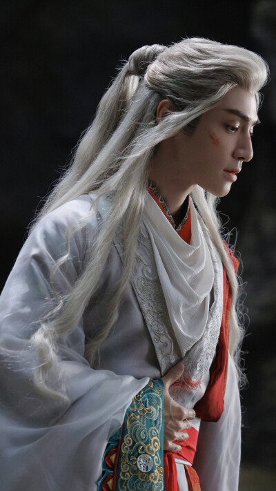 水龙吟 唐俪辞 罗云熙