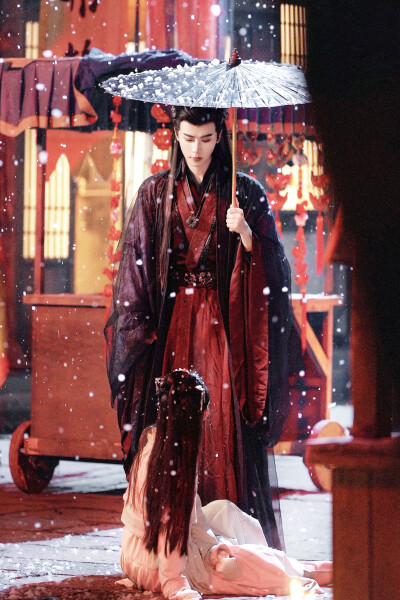 又是月明时 谢令仪