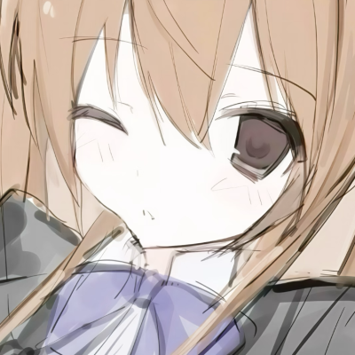 哪怕是被你最轻的力度握住也好