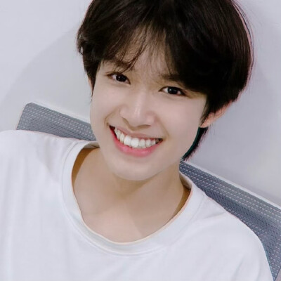 可以随意调色，收藏拿图