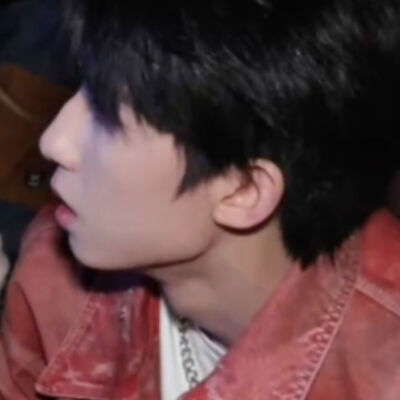 这个发型越看越帅啊