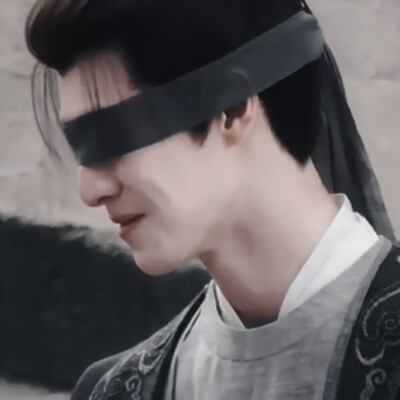 栽花卖花殓花魂