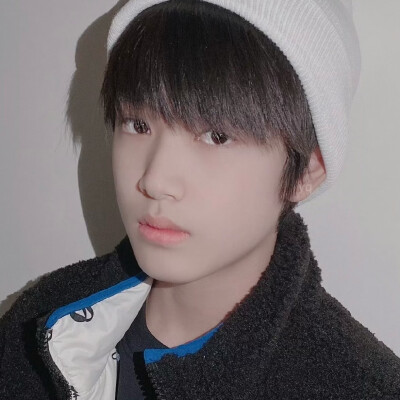 可以随意调色，收藏拿图