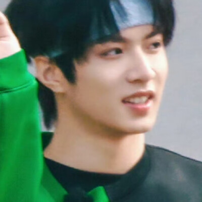 你哭着对我说 童话里都是骗人的