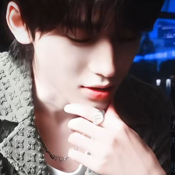 我的天空星星都还亮着